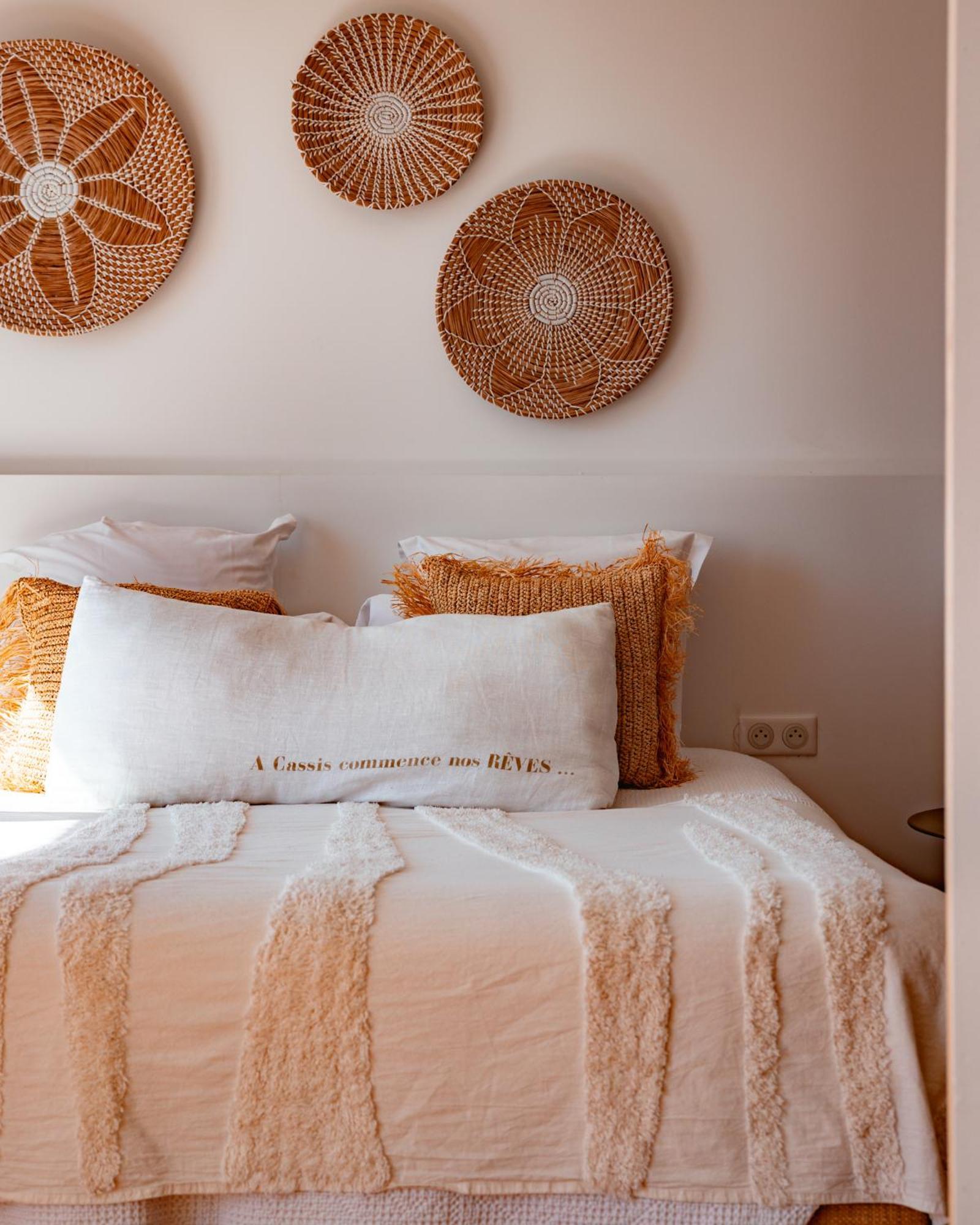 De La - Mahogany Hotel 3*